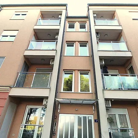 Sunny Apartment Umag